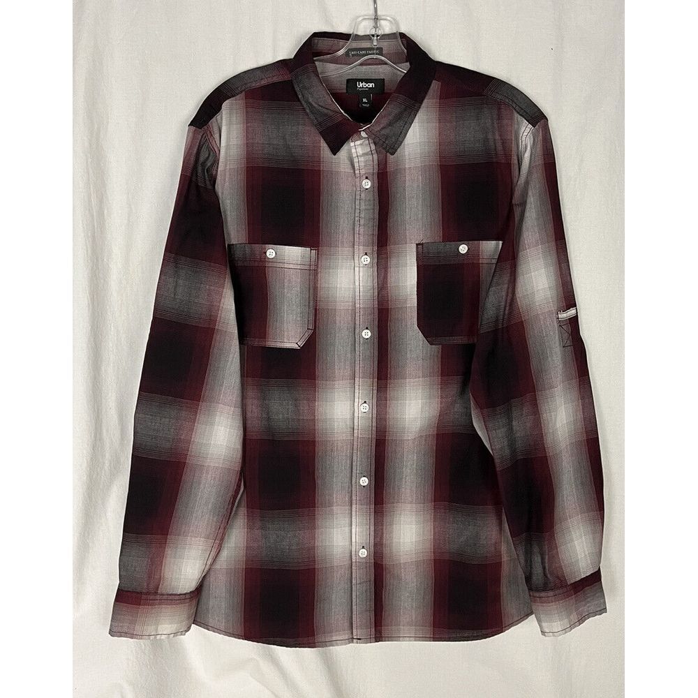 URBAN PIPELINE Easy Care Fabric Men's Shirt XL Plaid Burgundy Long Sleeve